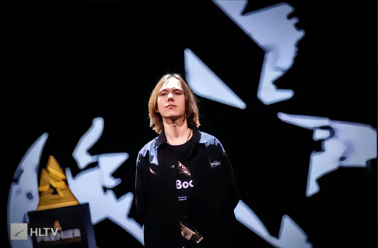 R8手枪在 CS2 中出现了故障；